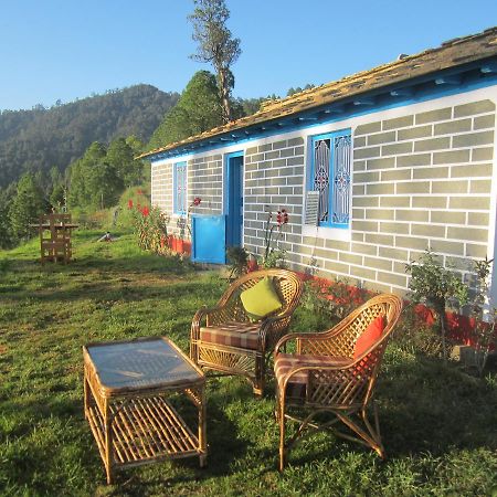 Thikalna Himalayan Retreat Villa Almora Buitenkant foto